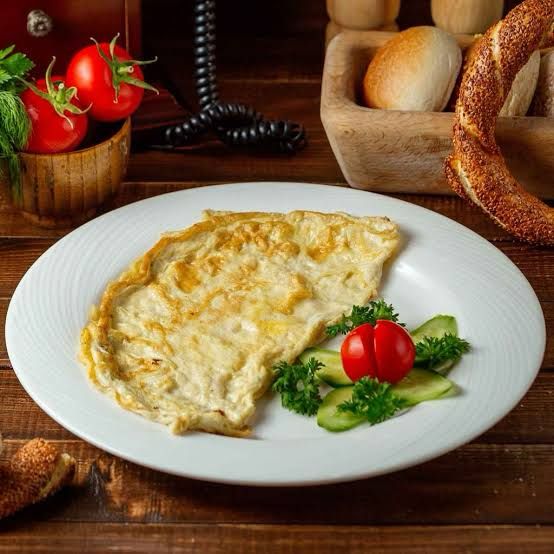 PEYNİRLİ OMLET