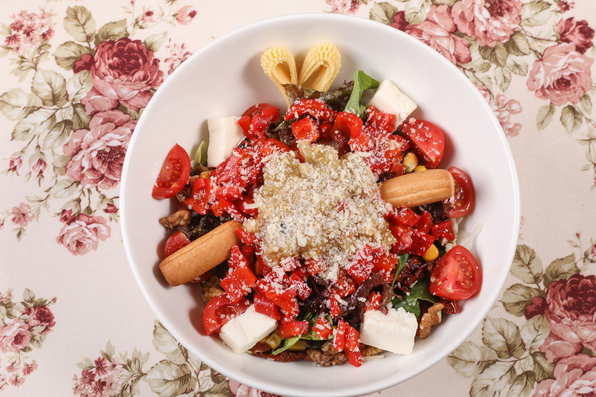 KÖZ PATLICANLI BEYAZ PEYNİRLİ SALATA
